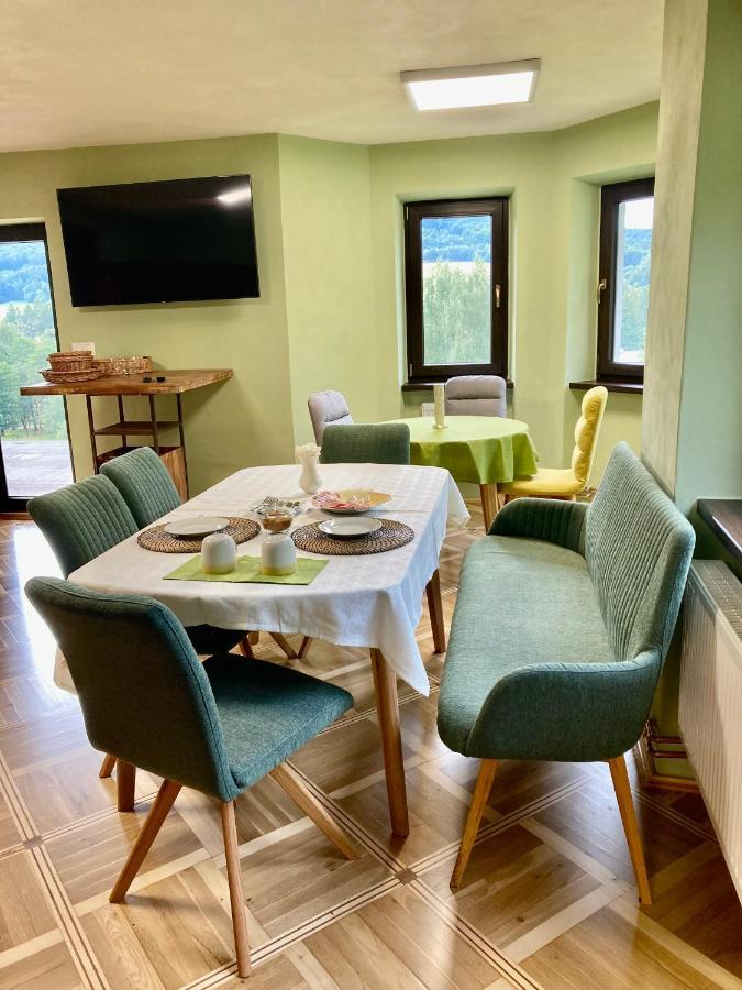 Apartmany Na Vysluni Ceske Svycarsko Jiretin pod Jedlovou Exterior photo