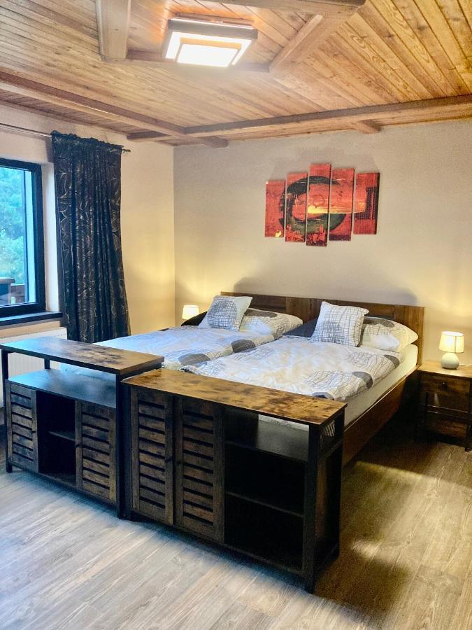 Apartmany Na Vysluni Ceske Svycarsko Jiretin pod Jedlovou Exterior photo
