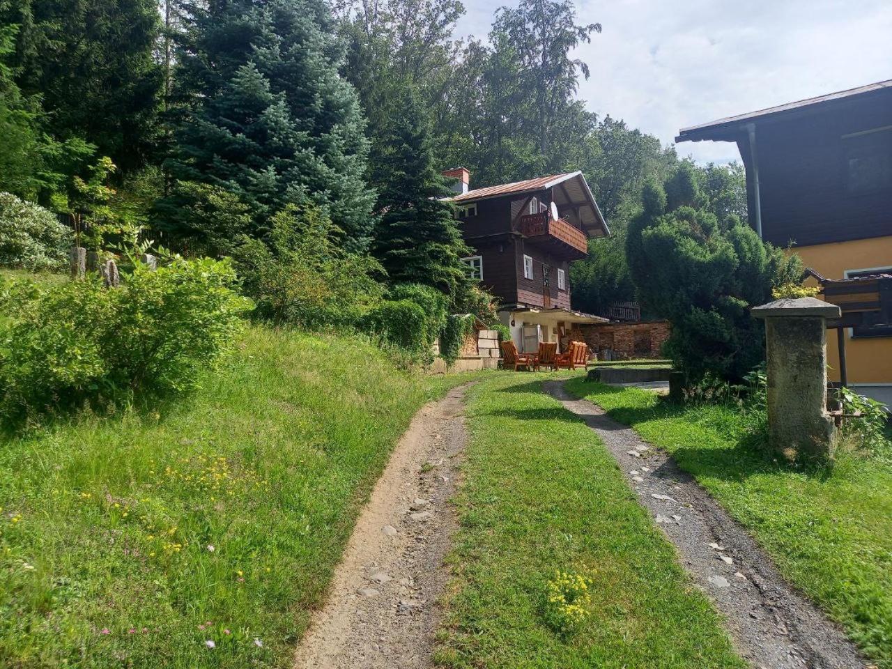 Apartmany Na Vysluni Ceske Svycarsko Jiretin pod Jedlovou Exterior photo