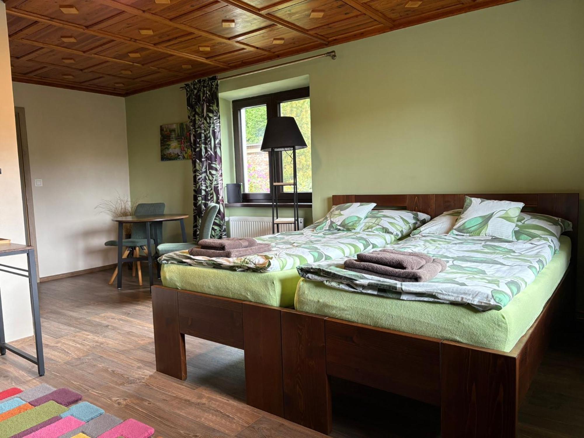 Apartmany Na Vysluni Ceske Svycarsko Jiretin pod Jedlovou Exterior photo